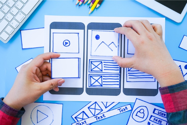 Mobile-First Design: Adapting to the Increasing Use of Smartphones - ASTOUNDZ SEO | WEB | PPC | SOCIAL