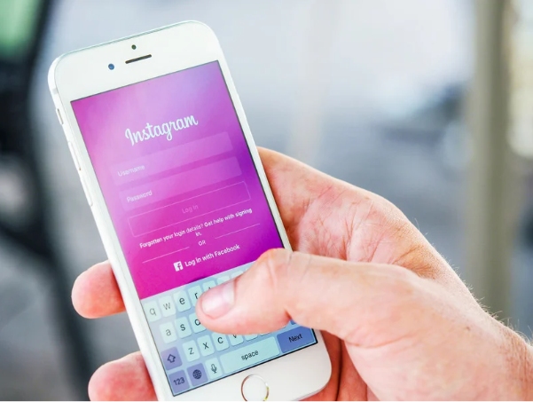 Instagram: Perfect For Visual Brands - Astoundz Seo | Web | Ppc | Social